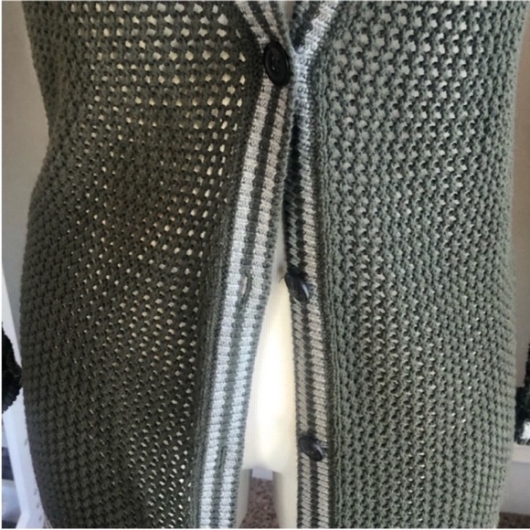 American Eagle Olive Green Knit Button Up Cardigan - Picture 4 of 9